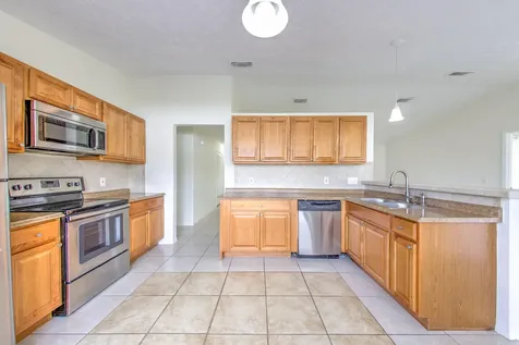 554 Nw Twylite Terrace Port Saint Lucie FL 34983