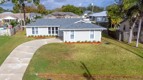 554 Nw Twylite Terrace Port Saint Lucie FL 34983