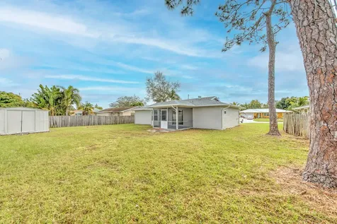 554 Nw Twylite Terrace Port Saint Lucie FL 34983