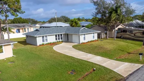 554 Nw Twylite Terrace Port Saint Lucie FL 34983