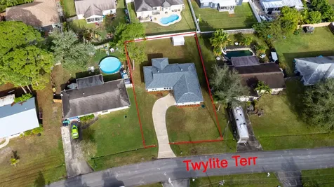 554 Nw Twylite Terrace Port Saint Lucie FL 34983