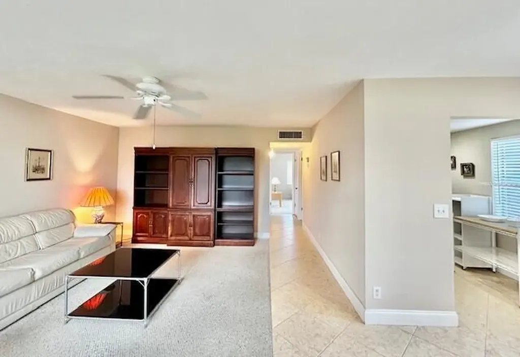 715 Normandy O Delray Beach FL 33484