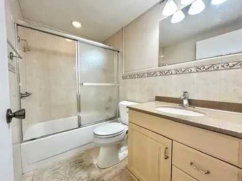 715 Normandy O Delray Beach FL 33484