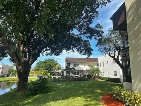 715 Normandy O Delray Beach FL 33484