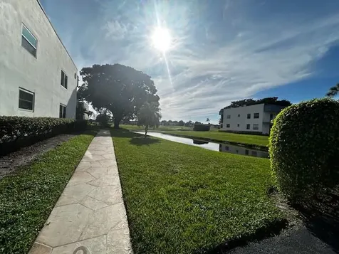 715 Normandy O Delray Beach FL 33484