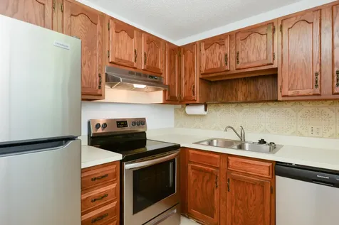 8 Lake Vista Trail Port Saint Lucie FL 34952