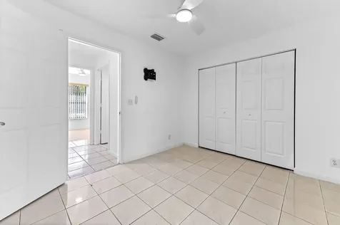 13751 59th Court Royal Palm Beach FL 33411