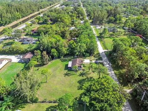 13751 59th Court Royal Palm Beach FL 33411