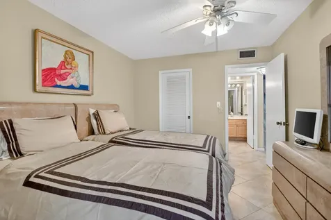 3009 Yarmouth A Boca Raton FL 33434