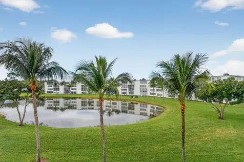 3009 Yarmouth A Boca Raton FL 33434
