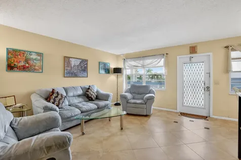 3009 Yarmouth A Boca Raton FL 33434