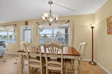3009 Yarmouth A Boca Raton FL 33434