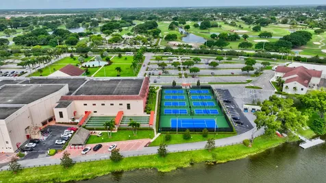 3009 Yarmouth A Boca Raton FL 33434