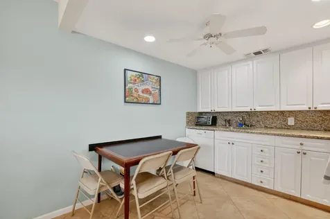 3009 Yarmouth A Boca Raton FL 33434