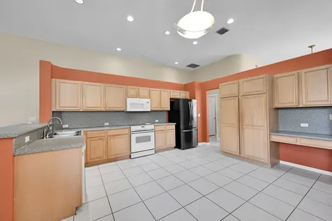 5941 Nw 99th Avenue Parkland FL 33076