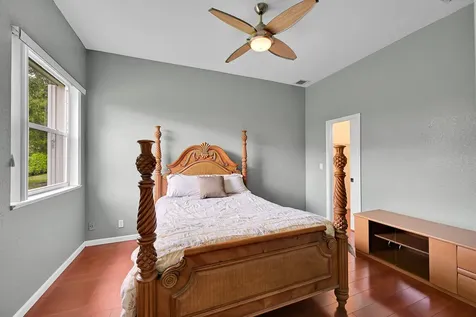 5941 Nw 99th Avenue Parkland FL 33076