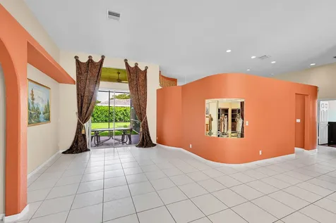 5941 Nw 99th Avenue Parkland FL 33076