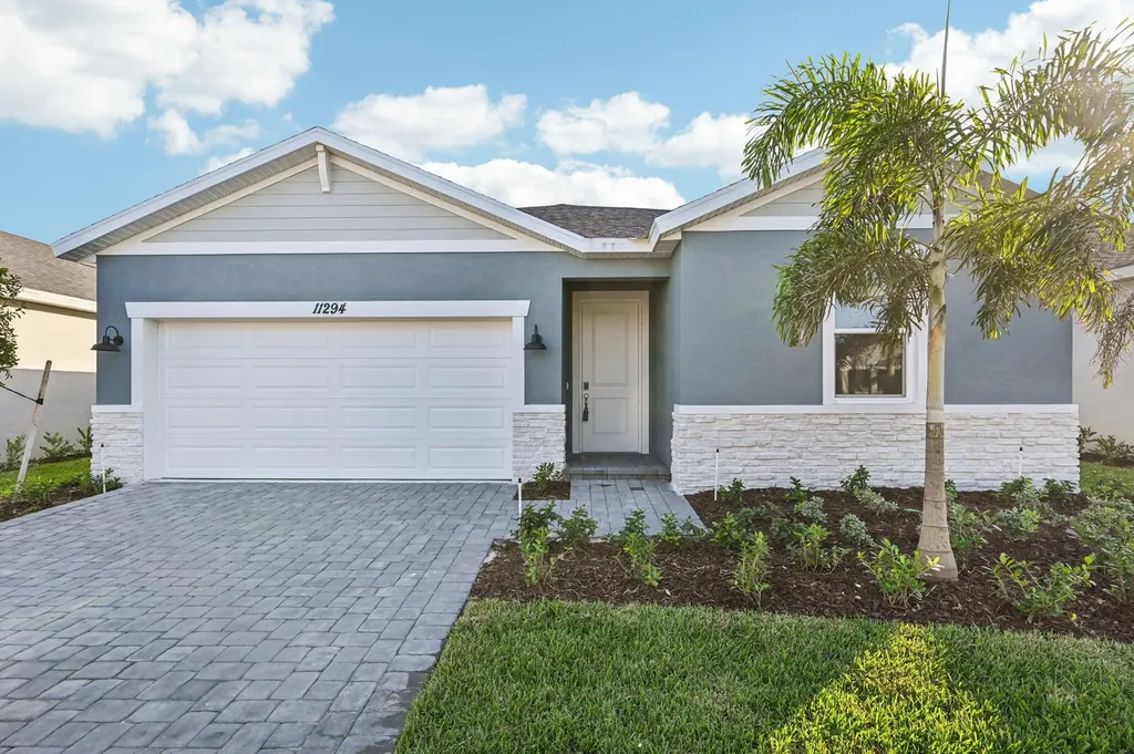 11294 Nw Blockbird Drive Port Saint Lucie FL 34987