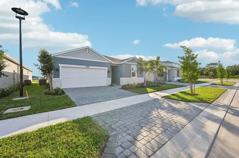 11294 Nw Blockbird Drive Port Saint Lucie FL 34987