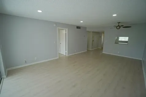 2828 Casita Way Delray Beach FL 33445