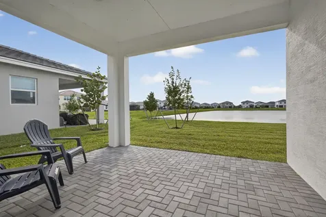 14052 Spruce Pine Drive The Acreage FL 33470