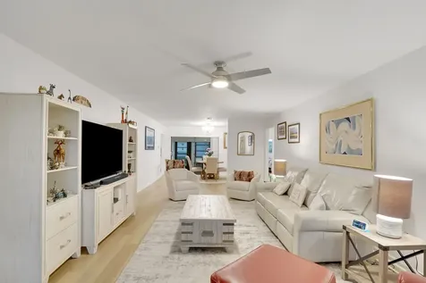 4180 Mango Tree Court Boynton Beach FL 33436