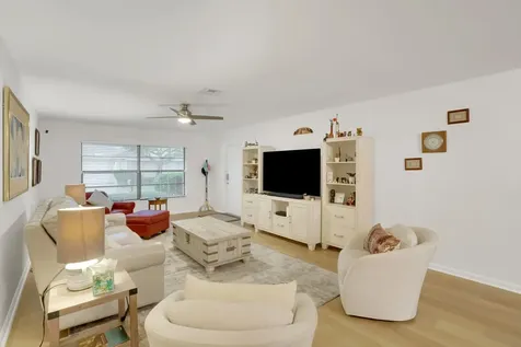 4180 Mango Tree Court Boynton Beach FL 33436