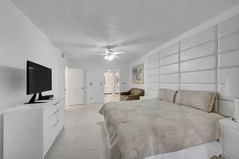 7844 La Mirada Drive Boca Raton FL 33433