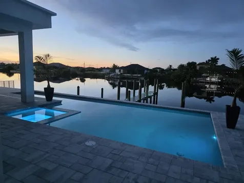 4240 Nw 33rd Lane Cape Coral FL 33993