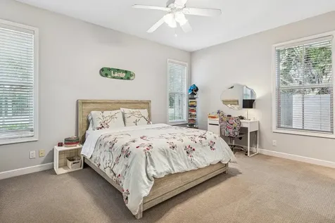 2450 Nw 41st Street Boca Raton FL 33431