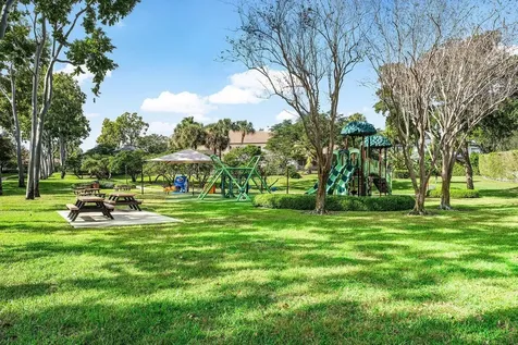 2450 Nw 41st Street Boca Raton FL 33431