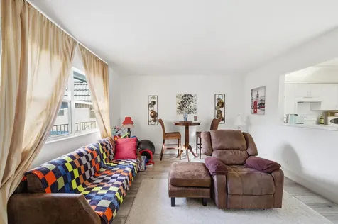 374 Tuscany Delray Beach FL 33446