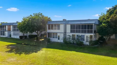 374 Tuscany Delray Beach FL 33446
