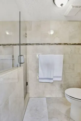 806 Se 7th Street Deerfield Beach FL 33441