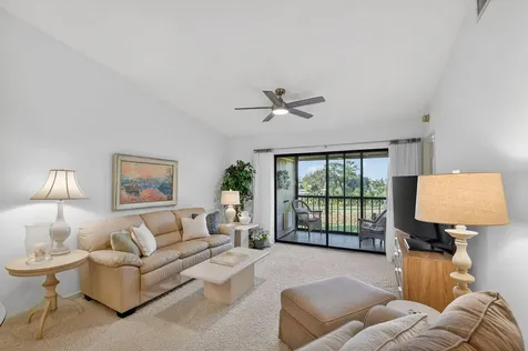 4542 Lucerne Lakes Boulevard Lake Worth FL 33467