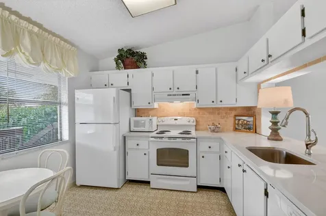 4542 Lucerne Lakes Boulevard Lake Worth FL 33467