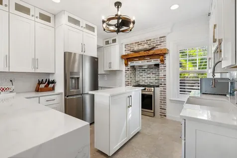 442 28th Street Street West Palm Beach FL 33407