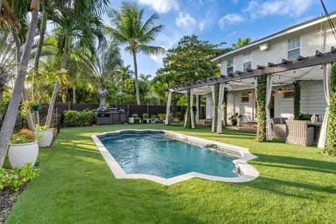 442 28th Street Street West Palm Beach FL 33407