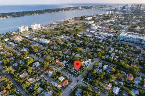 442 28th Street Street West Palm Beach FL 33407