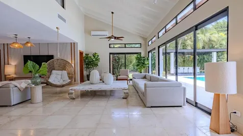 35 20 Casa De Campo DR 22000