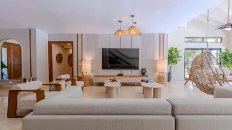 35 20 Casa De Campo DR 22000