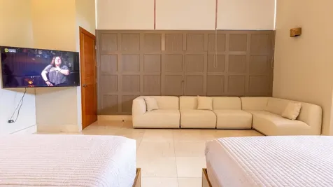35 20 Casa De Campo DR 22000