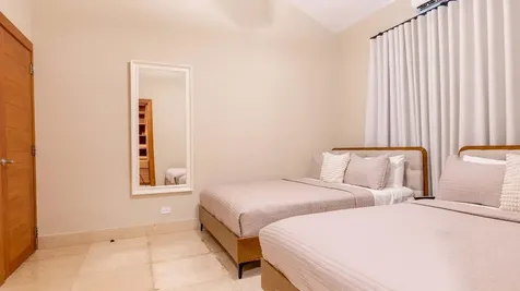 35 20 Casa De Campo DR 22000