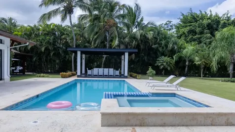35 20 Casa De Campo DR 22000