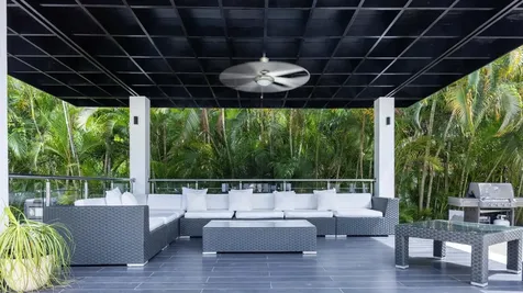 35 20 Casa De Campo DR 22000