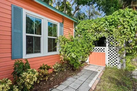 518 N 2nd Street Fort Pierce FL 34950