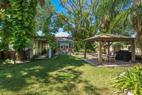 518 N 2nd Street Fort Pierce FL 34950