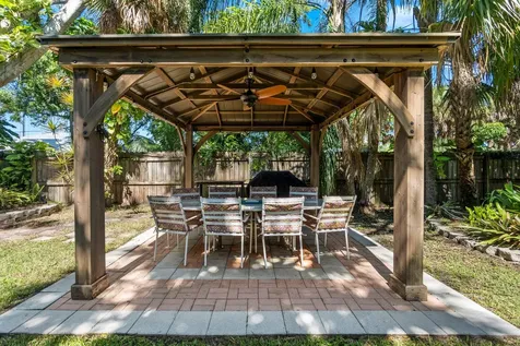 518 N 2nd Street Fort Pierce FL 34950