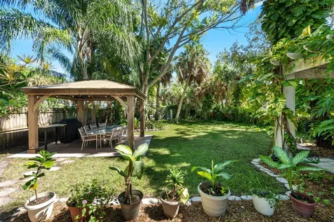 518 N 2nd Street Fort Pierce FL 34950