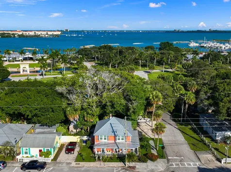 518 N 2nd Street Fort Pierce FL 34950